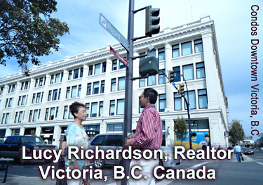 Lucy Richardson, fluent in Cantonese, Mandarin & English points out  downtown Victoria condo at THE HUDSON, 2 blocks from  Chinatown on Fisgard St   英 语 <strong>·</strong> 中 文  <strong>·</strong> 普 通 话  <strong>·</strong>  廣 東 話 CLICK FOR MORE INFO.